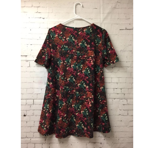 LuLaRoe Perfect Tee XS Short Sleeve Top - Picture 5 of 8